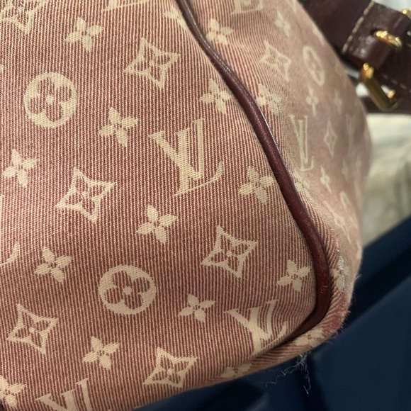 Louis Vuitton Monogram Idylle Speedy - Picture 14 of 15